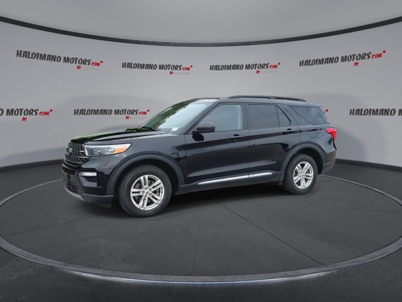 2023 Ford Explorer XLT 4WD | Leather Seats | Heated Steering Photo