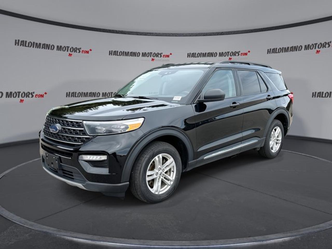 2023 Ford Explorer XLT 4WD | Leather Seats | Heated Steering Photo