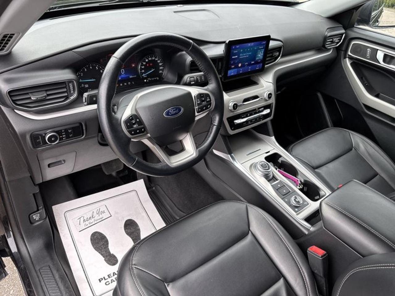2023 Ford Explorer XLT 4WD | Leather Seats | Heated Steering Photo