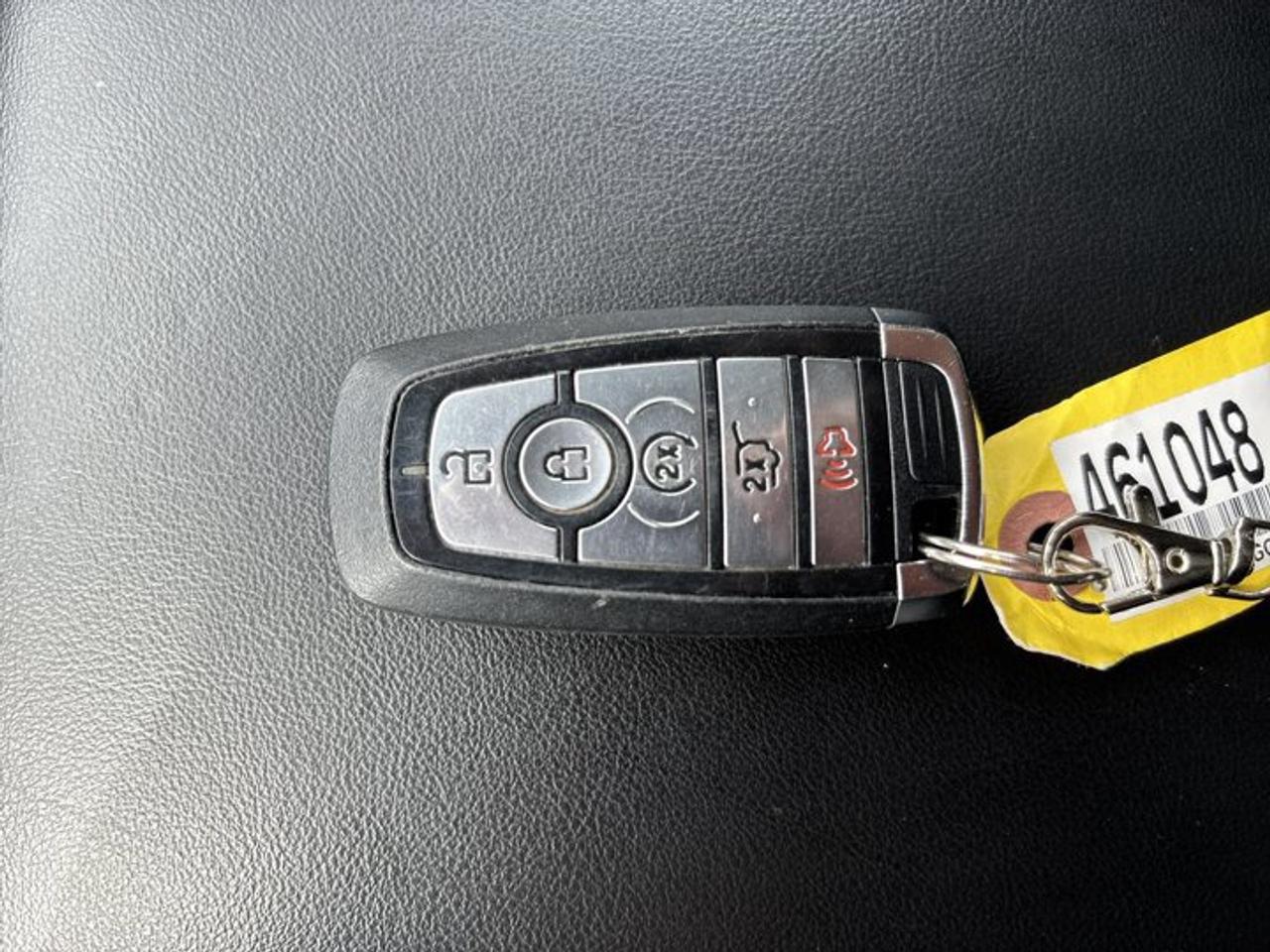 2023 Ford Explorer XLT 4WD | Leather Seats | Heated Steering Photo
