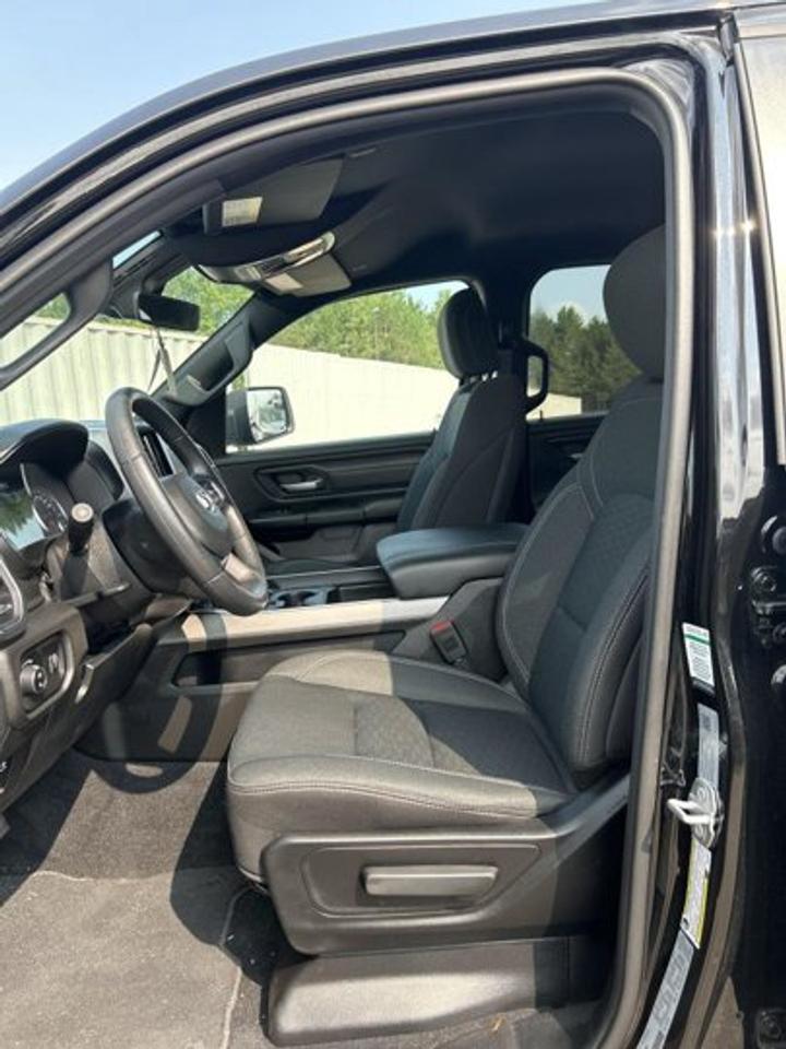 2026 RAM 1500 Tradesman Quad Cab 6'4 Box 4x4 | No Accidents Photo