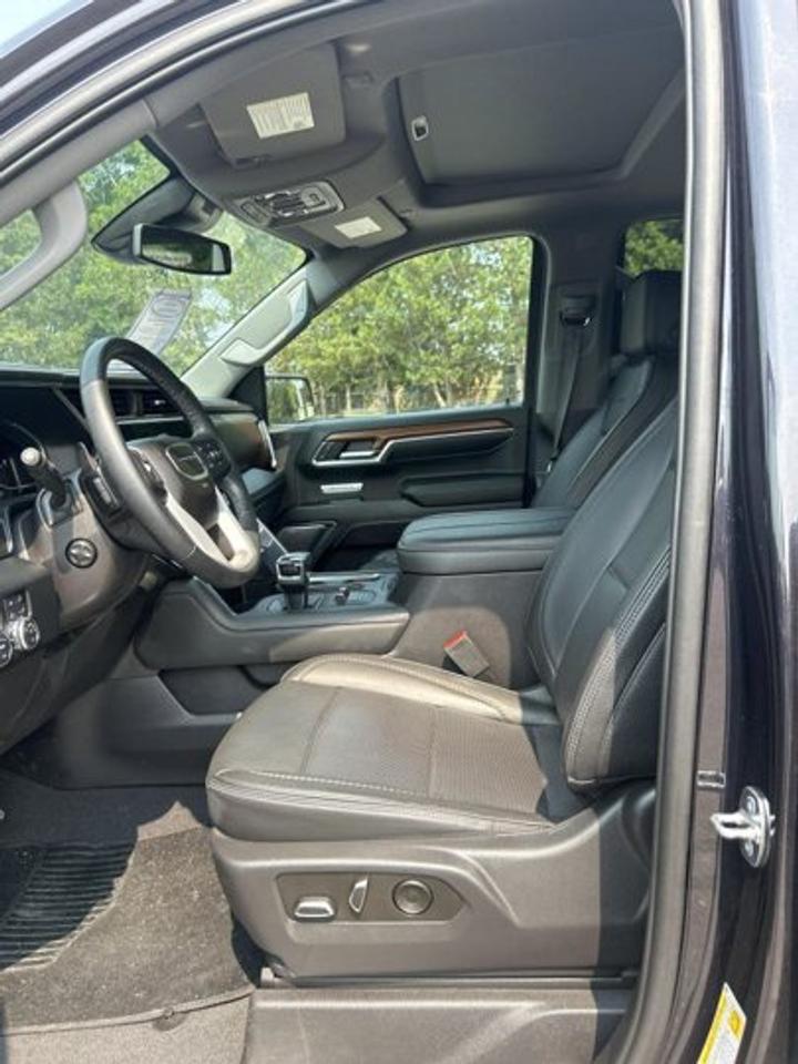 2023 GMC Sierra 1500 Denali Crew Cab 6' Box 4WD | No Accidents | Vent. Front Seats Photo