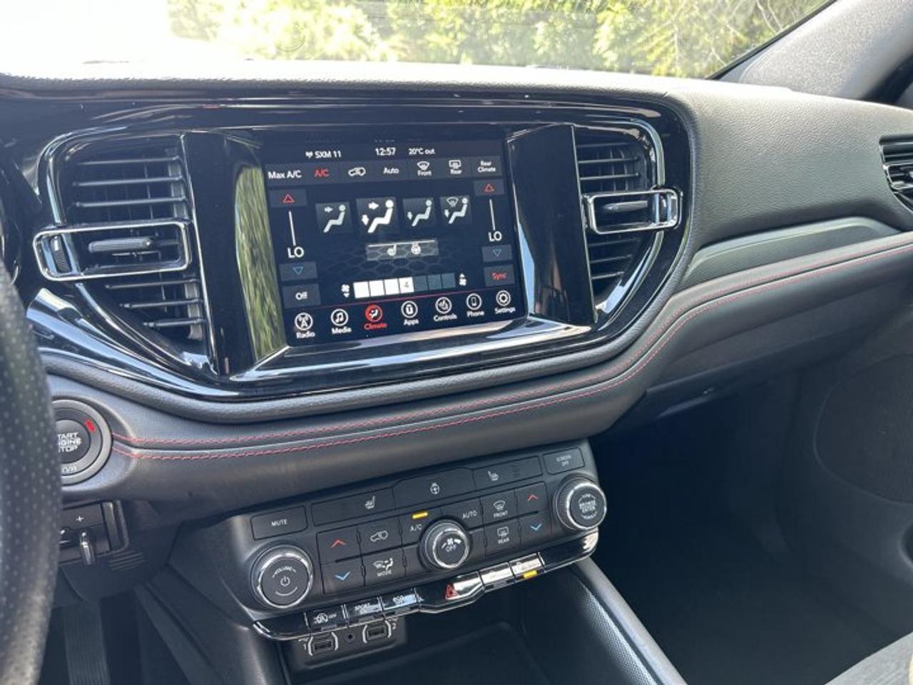 2024 Dodge Durango GT AWD | One Owner | No Accidents | Heated Steering Photo