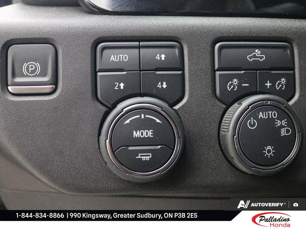 2023 Chevrolet Silverado 1500 LT Photo