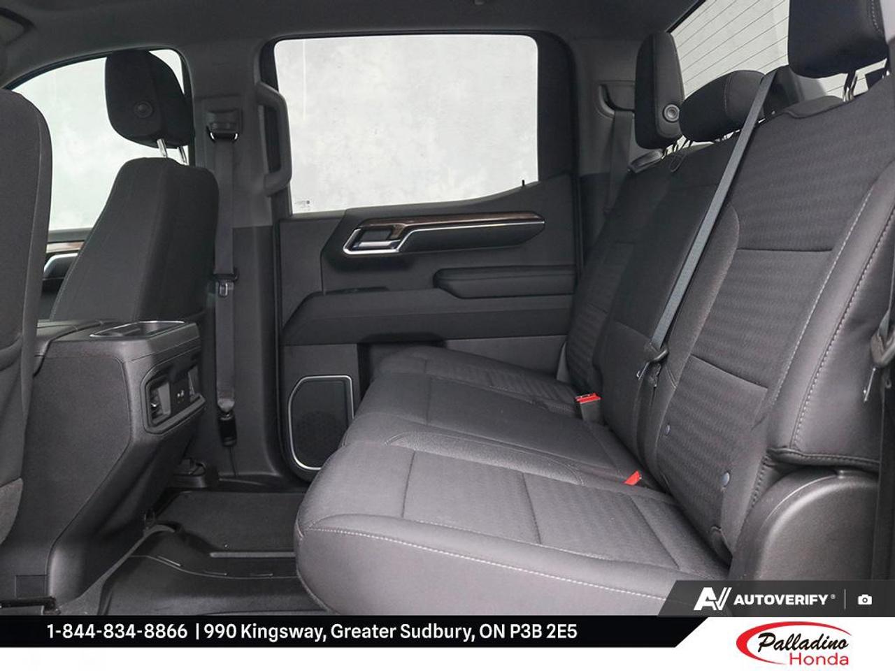 2023 Chevrolet Silverado 1500 LT Photo