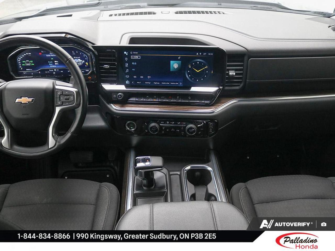 2023 Chevrolet Silverado 1500 LT Photo