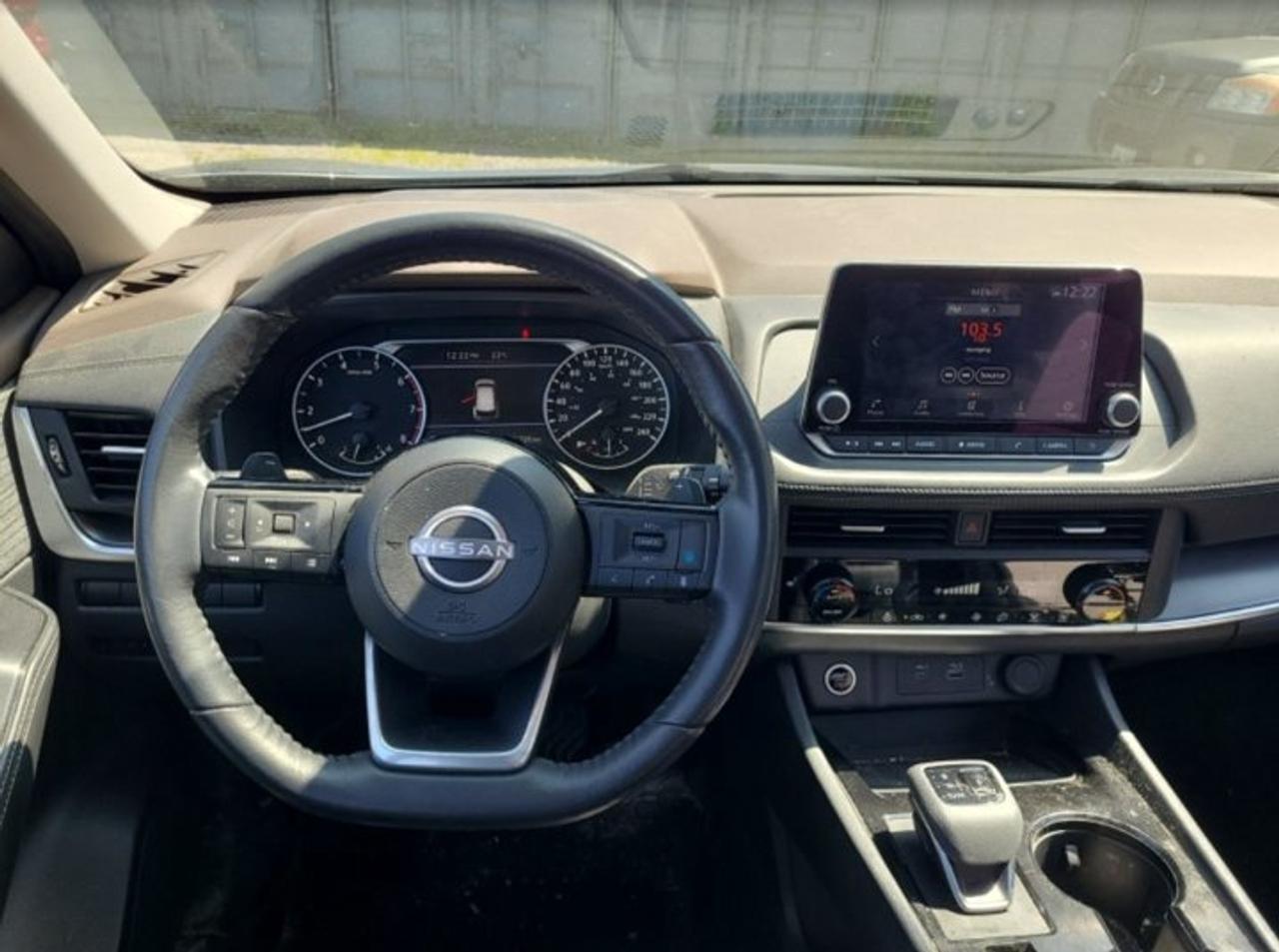 2023 Nissan Rogue SV AWD | Sunroof | 360 Camera | Heated Wheel + Seats | CarPlay + Android | Power Seat | and More ! Photo