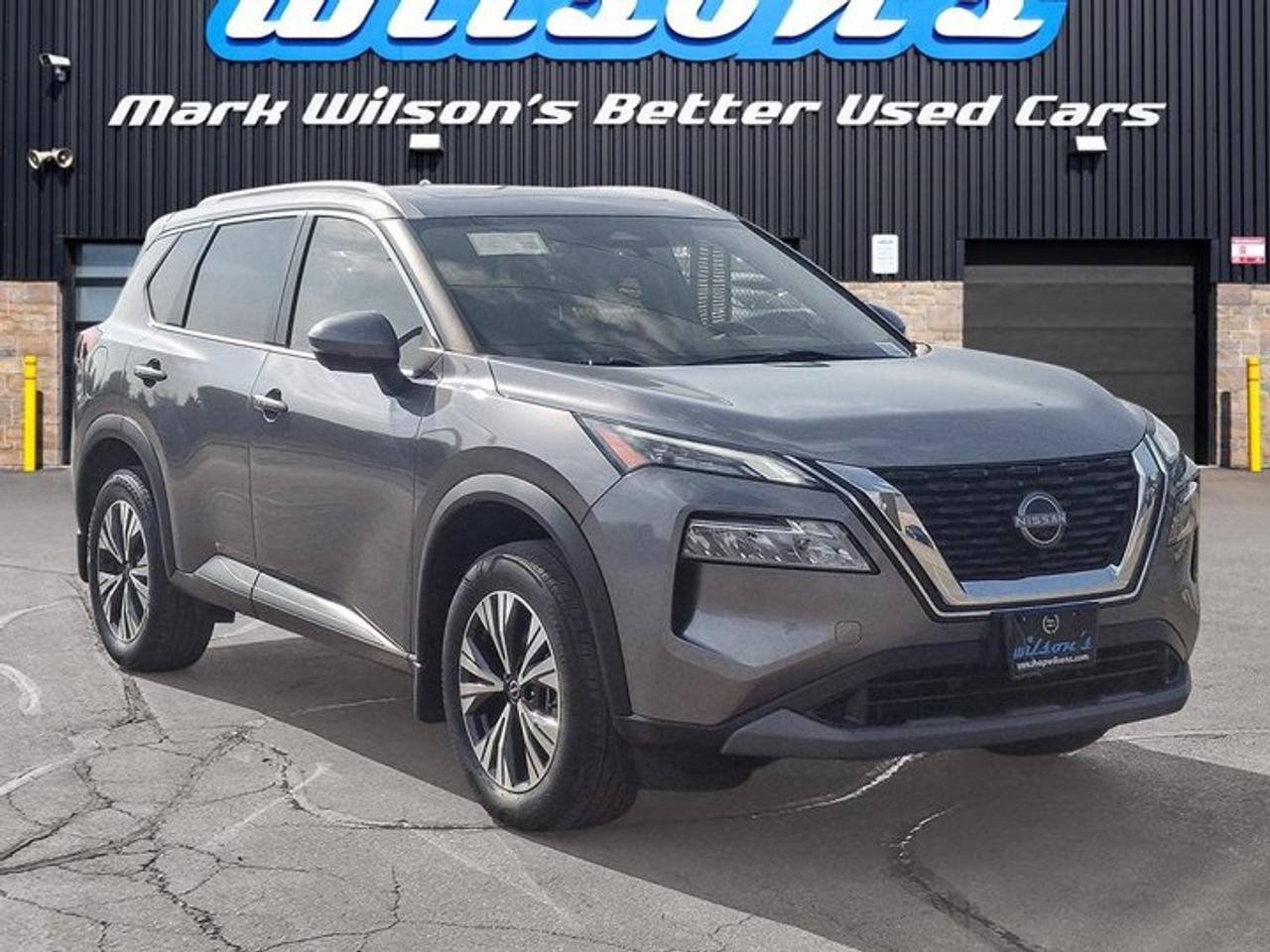 2023 Nissan Rogue SV AWD | Sunroof | 360 Camera | Heated Wheel + Seats | CarPlay + Android | Power Seat | and More ! Photo
