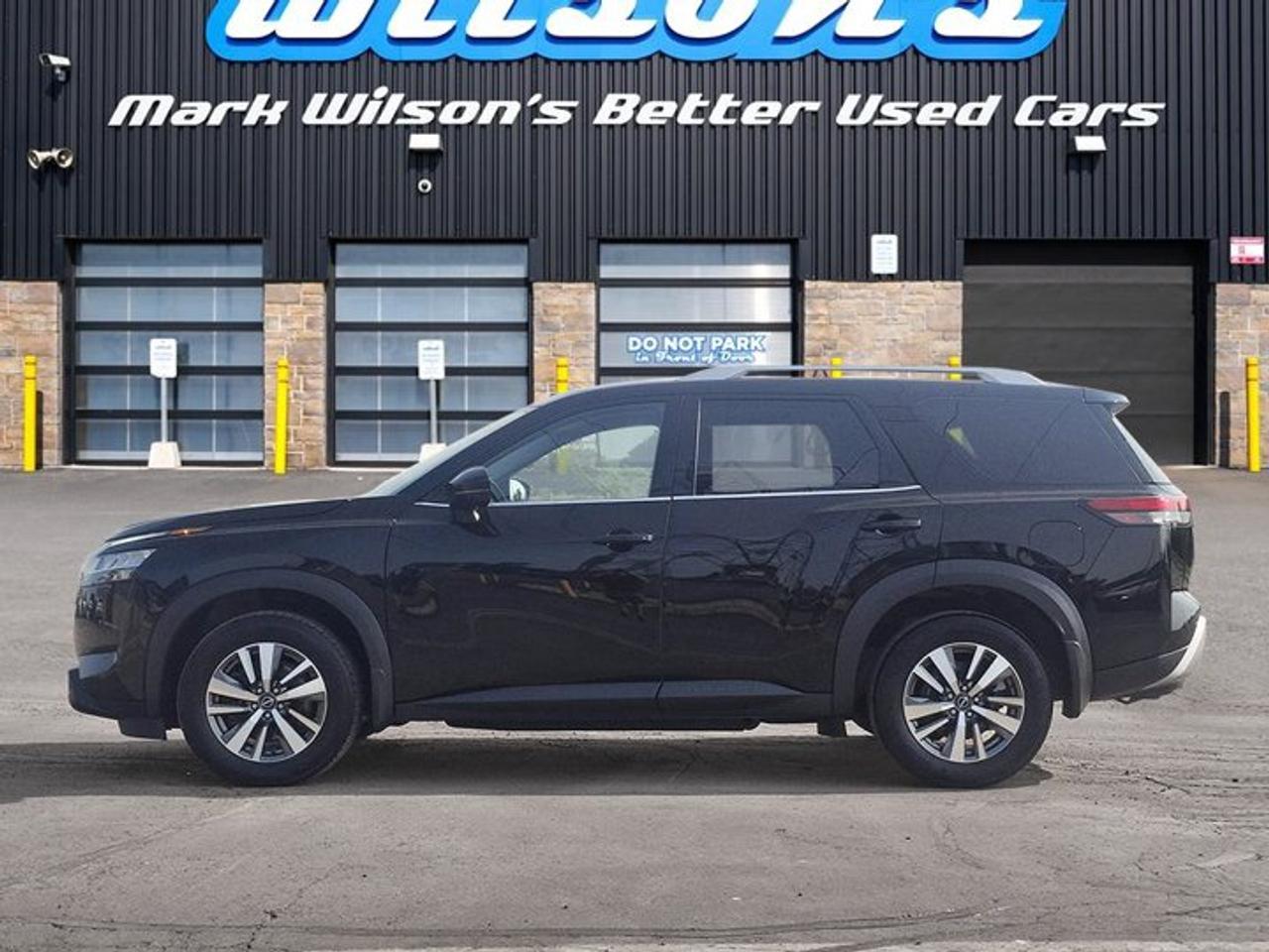 2024 Nissan Pathfinder SL 4WD | Leather | Sunroof | Nav | 360 Camera | Power Seats | Smart Cruise | Remote Start and More ! Photo1
