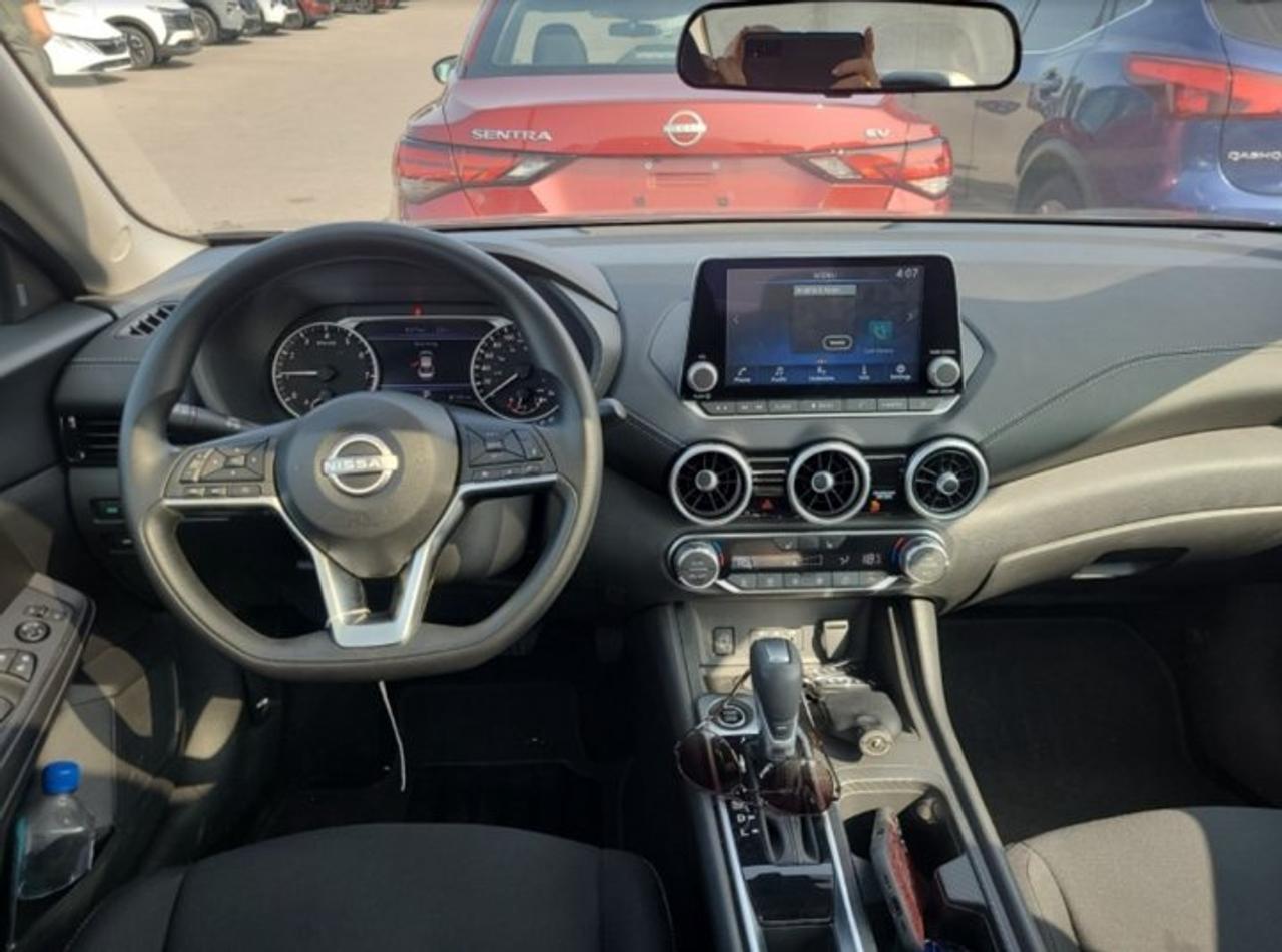 2024 Nissan Sentra SV | Sunroof | Heated Seats | CarPlay + Android | Rear Camera | Alloy Wheels | and More ! Photo2