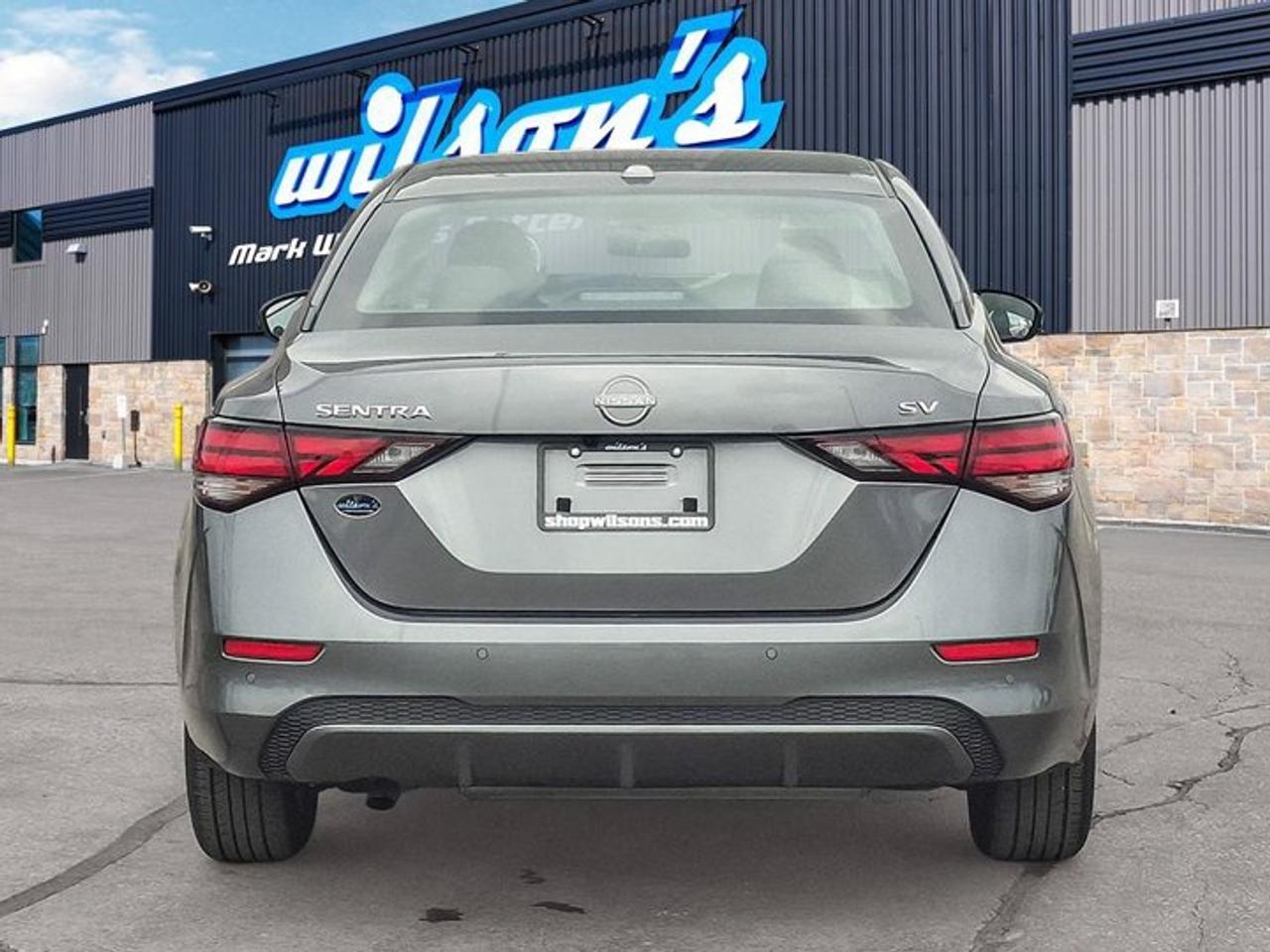 2024 Nissan Sentra SV | Sunroof | Heated Seats | CarPlay + Android | Rear Camera | Alloy Wheels | and More ! Photo