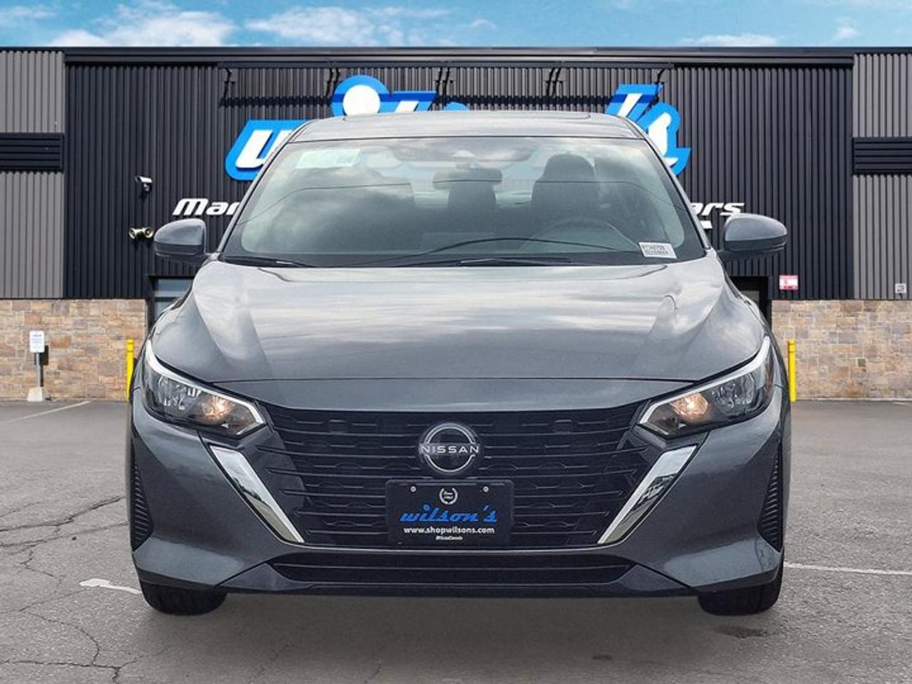 2024 Nissan Sentra SV | Sunroof | Heated Seats | CarPlay + Android | Rear Camera | Alloy Wheels | and More ! Photo