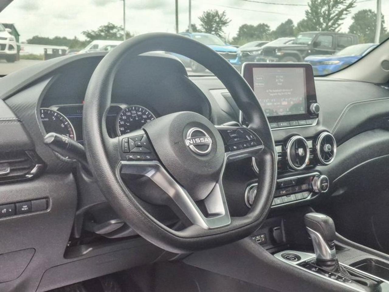 2024 Nissan Sentra SV | Sunroof | Heated Seats | CarPlay + Android | Rear Camera | Alloy Wheels | and More ! Photo