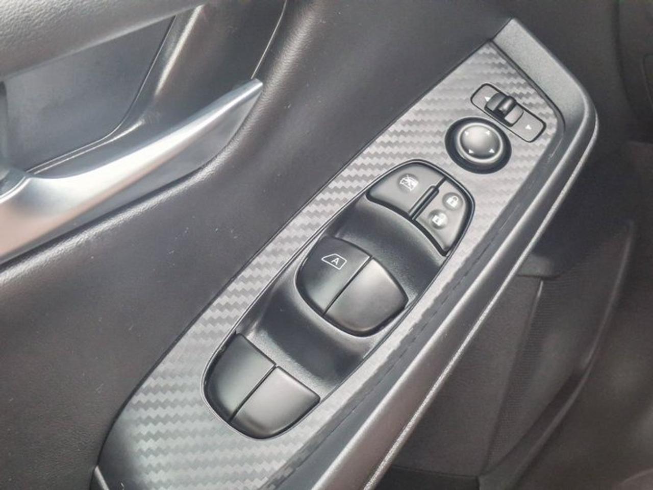 2024 Nissan Sentra SV | Sunroof | Heated Seats | CarPlay + Android | Rear Camera | Alloy Wheels | and More ! Photo