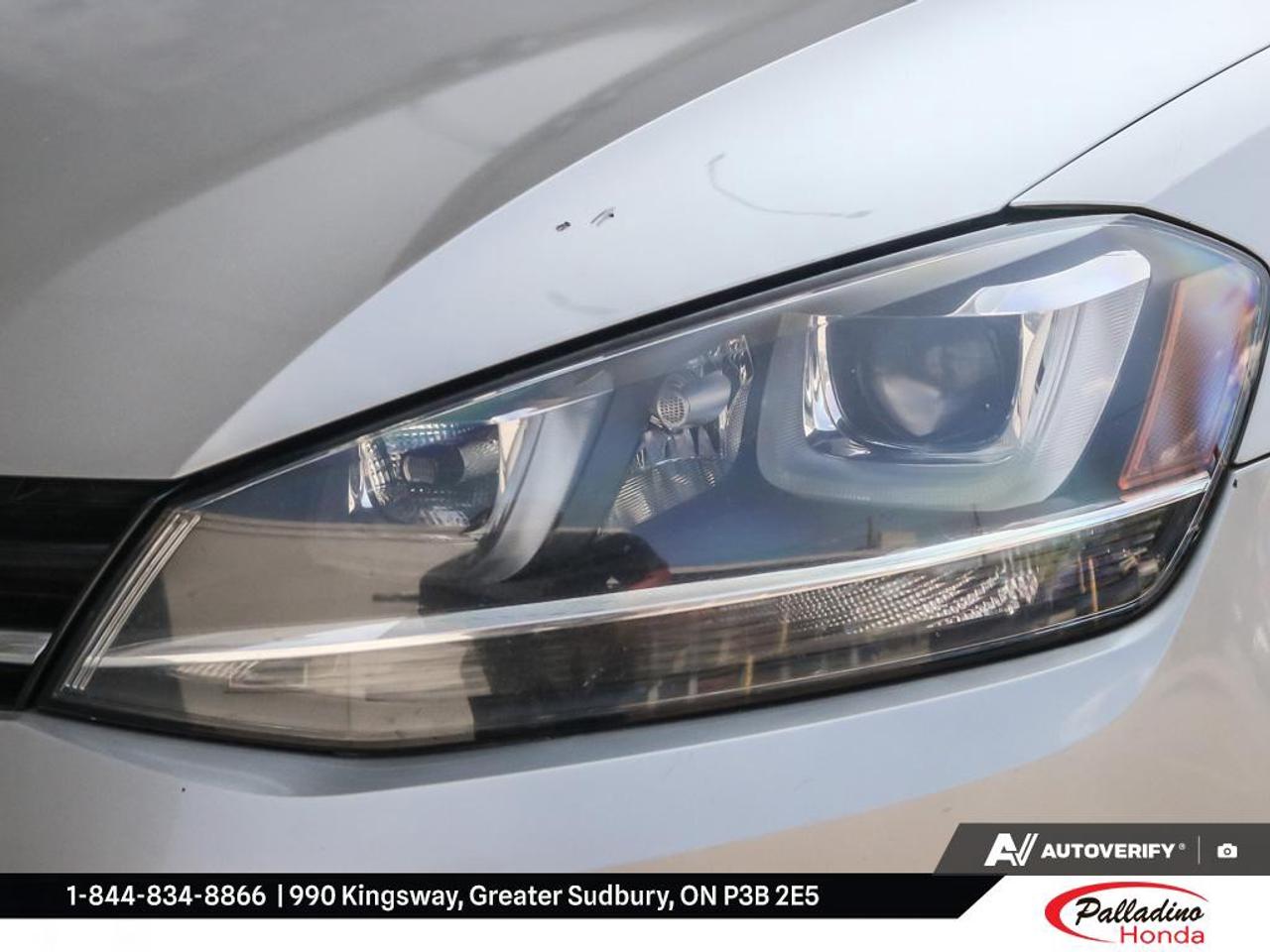 2015 Volkswagen Golf  Photo