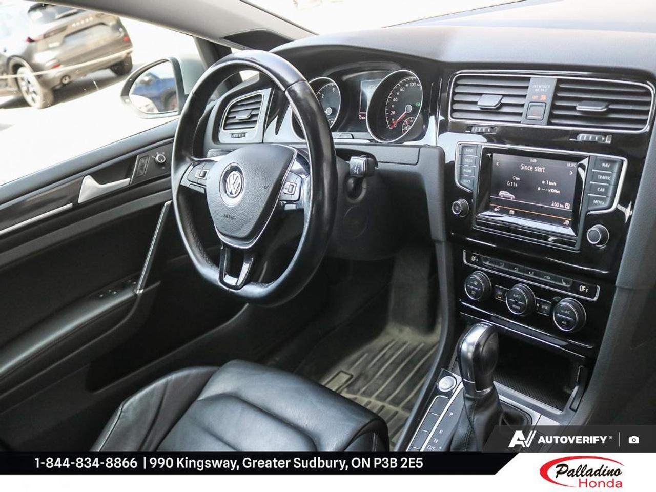 2015 Volkswagen Golf  Photo