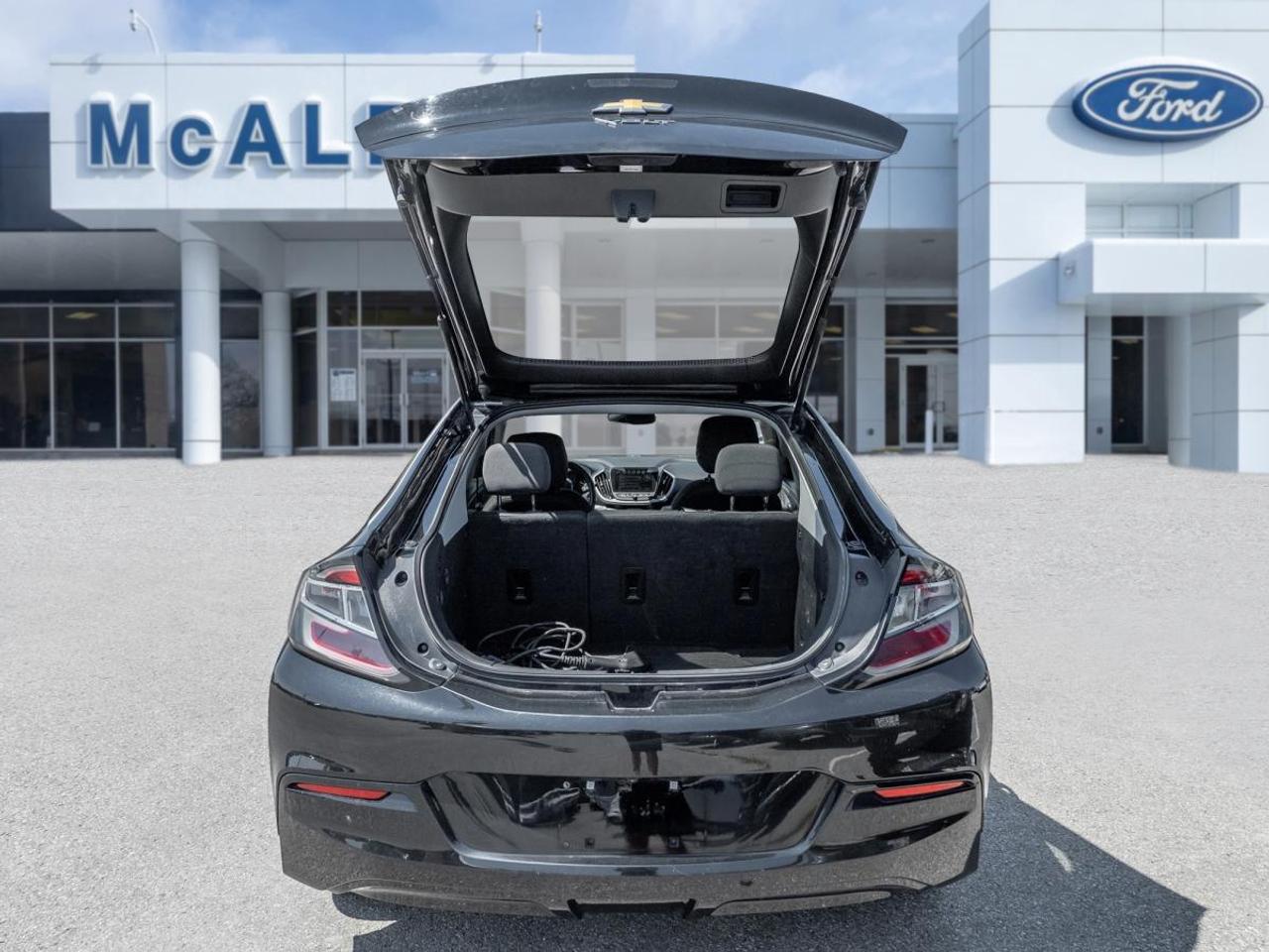 2018 Chevrolet Volt LT Photo