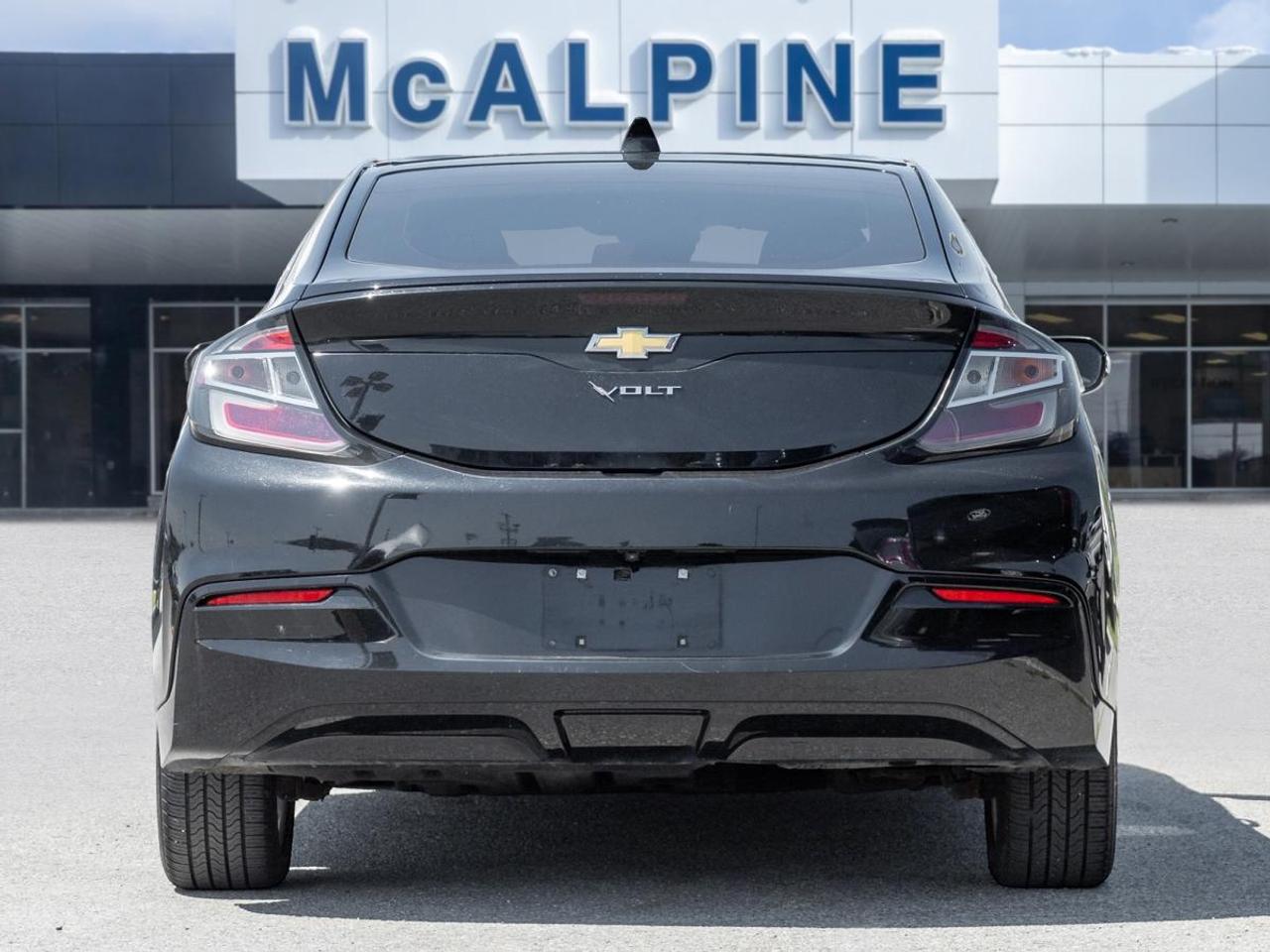 2018 Chevrolet Volt LT Photo