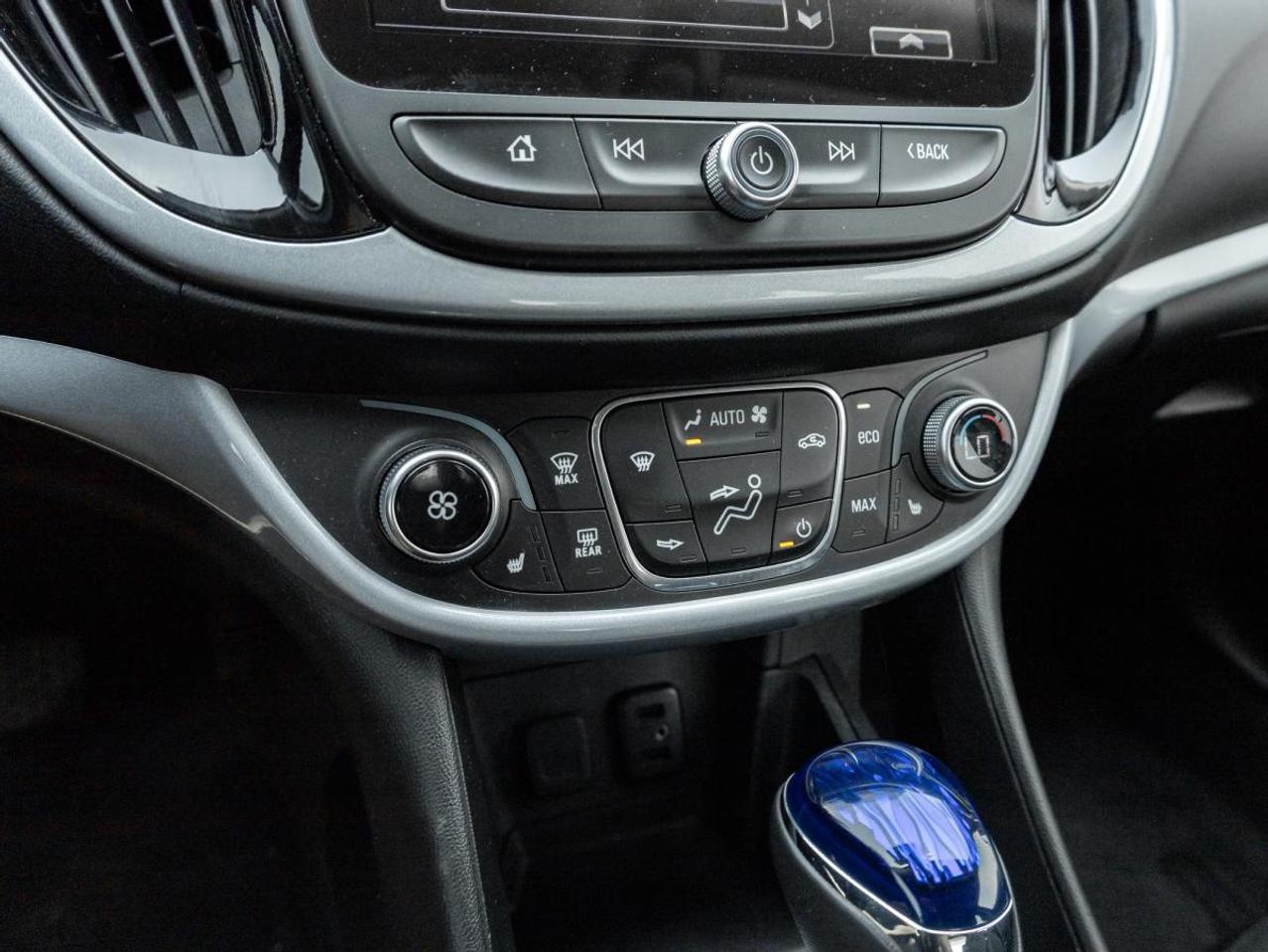 2018 Chevrolet Volt LT Photo