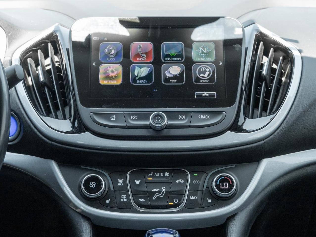 2018 Chevrolet Volt LT Photo