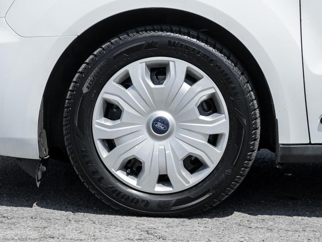 2021 Ford Transit Connect Van XLT Photo3