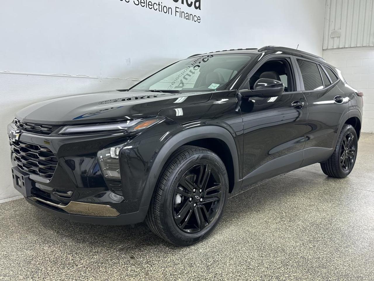 2025 Chevrolet Trax FWD 4dr ACTIV Photo