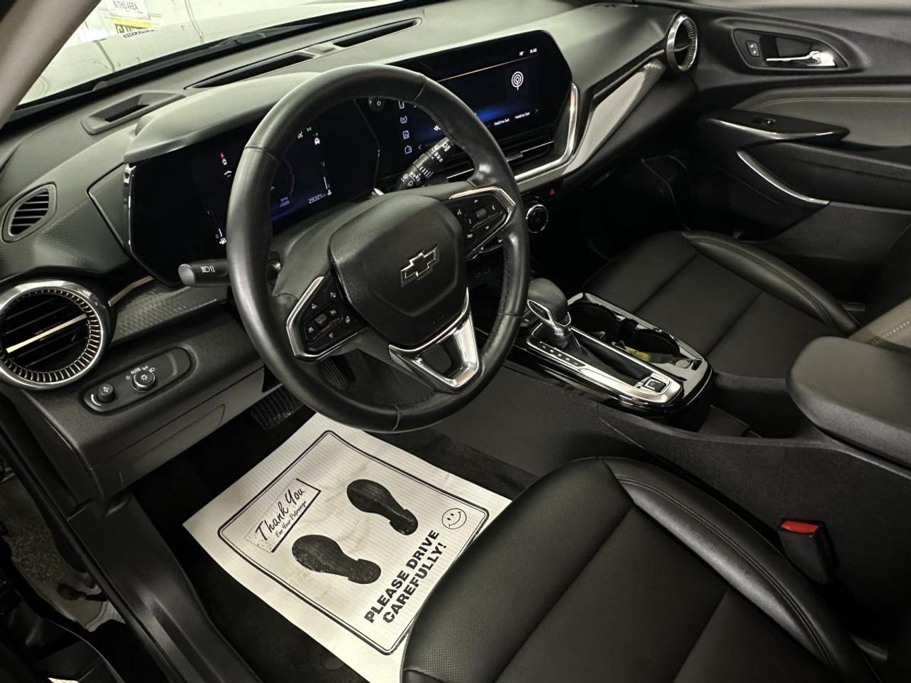 2025 Chevrolet Trax FWD 4dr ACTIV Photo
