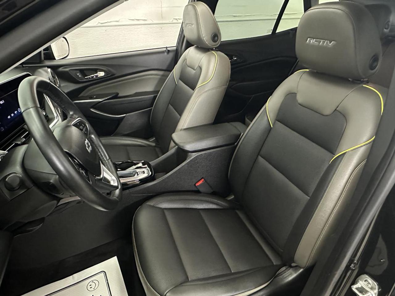2025 Chevrolet Trax FWD 4dr ACTIV Photo
