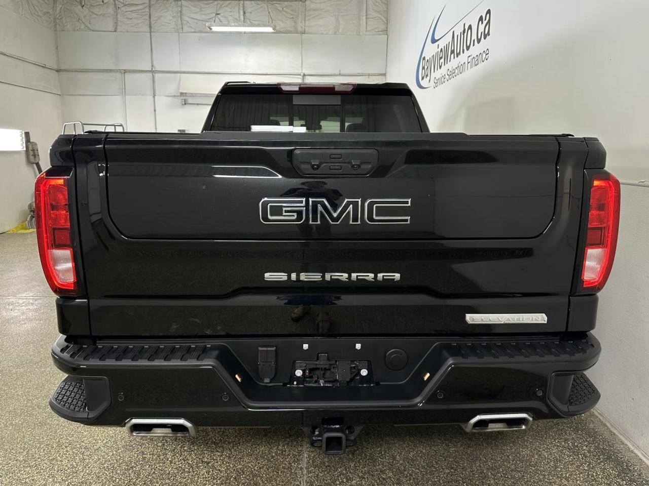 2025 GMC Sierra 1500 4WD Crew Cab 157" Elevation Photo