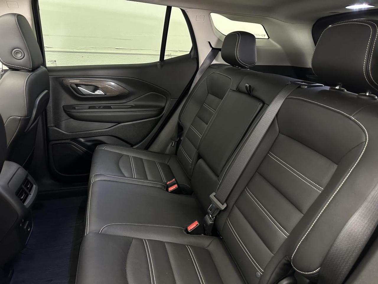 2024 GMC Terrain Awd 4dr Denali Photo