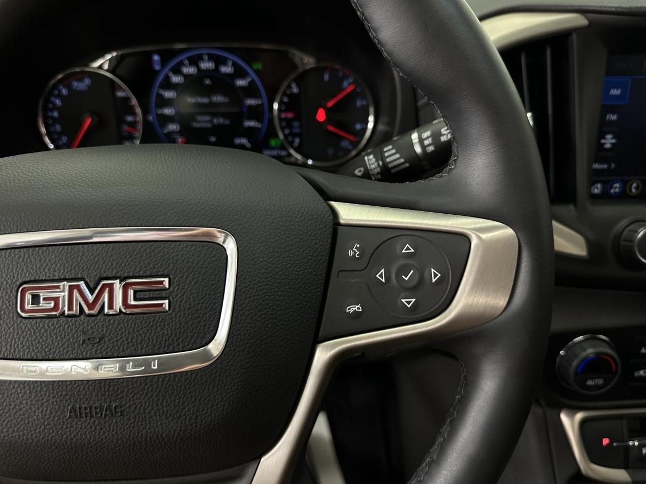 2024 GMC Terrain Awd 4dr Denali Photo