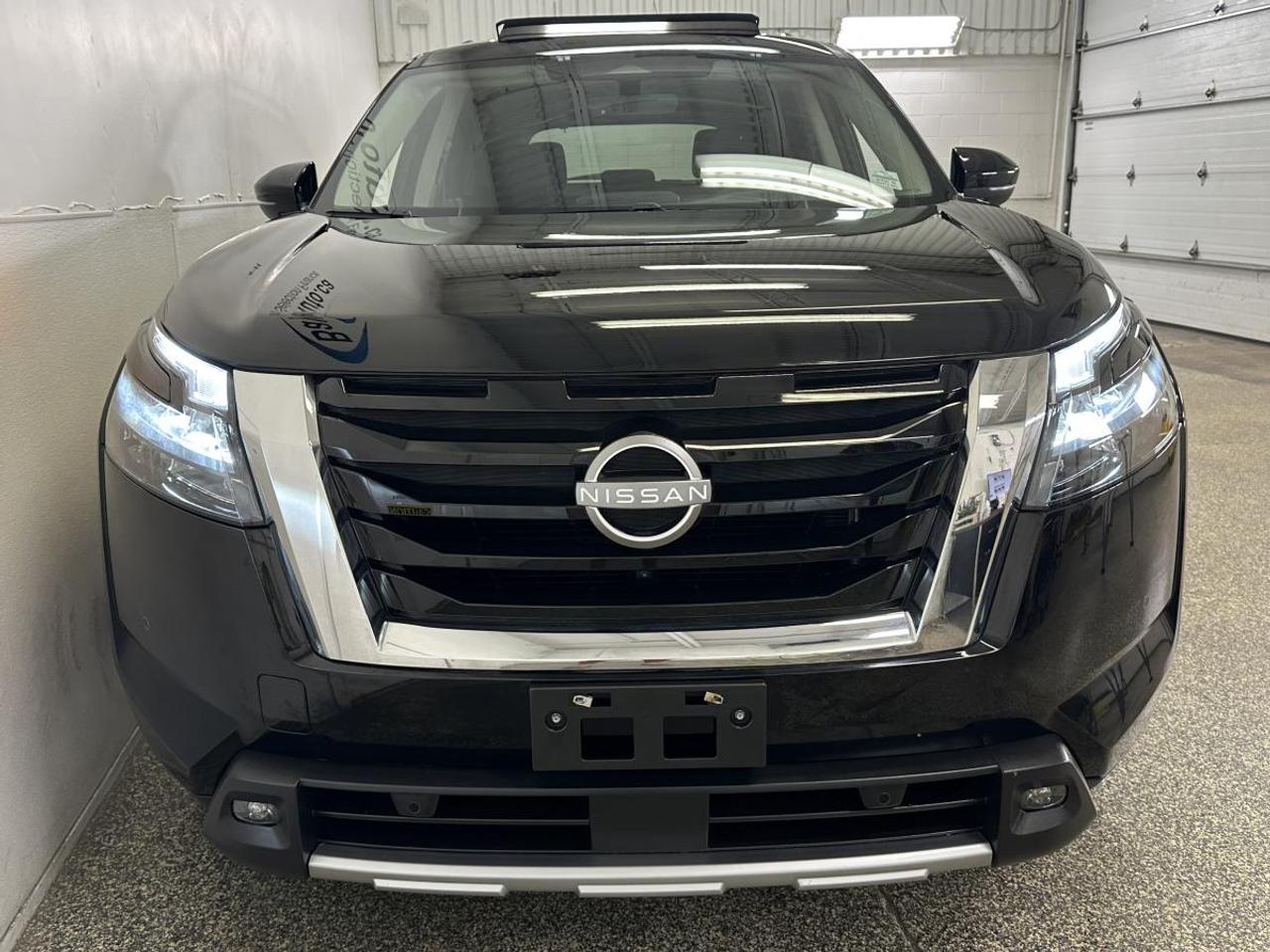 2024 Nissan Pathfinder SV 4WD Photo
