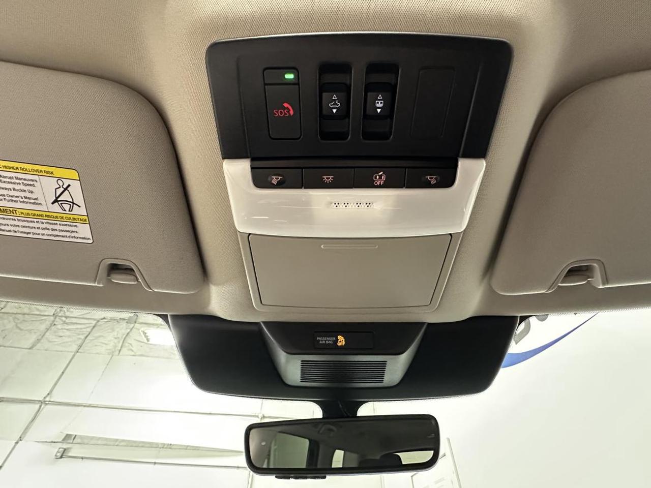 2024 Nissan Pathfinder SV 4WD Photo