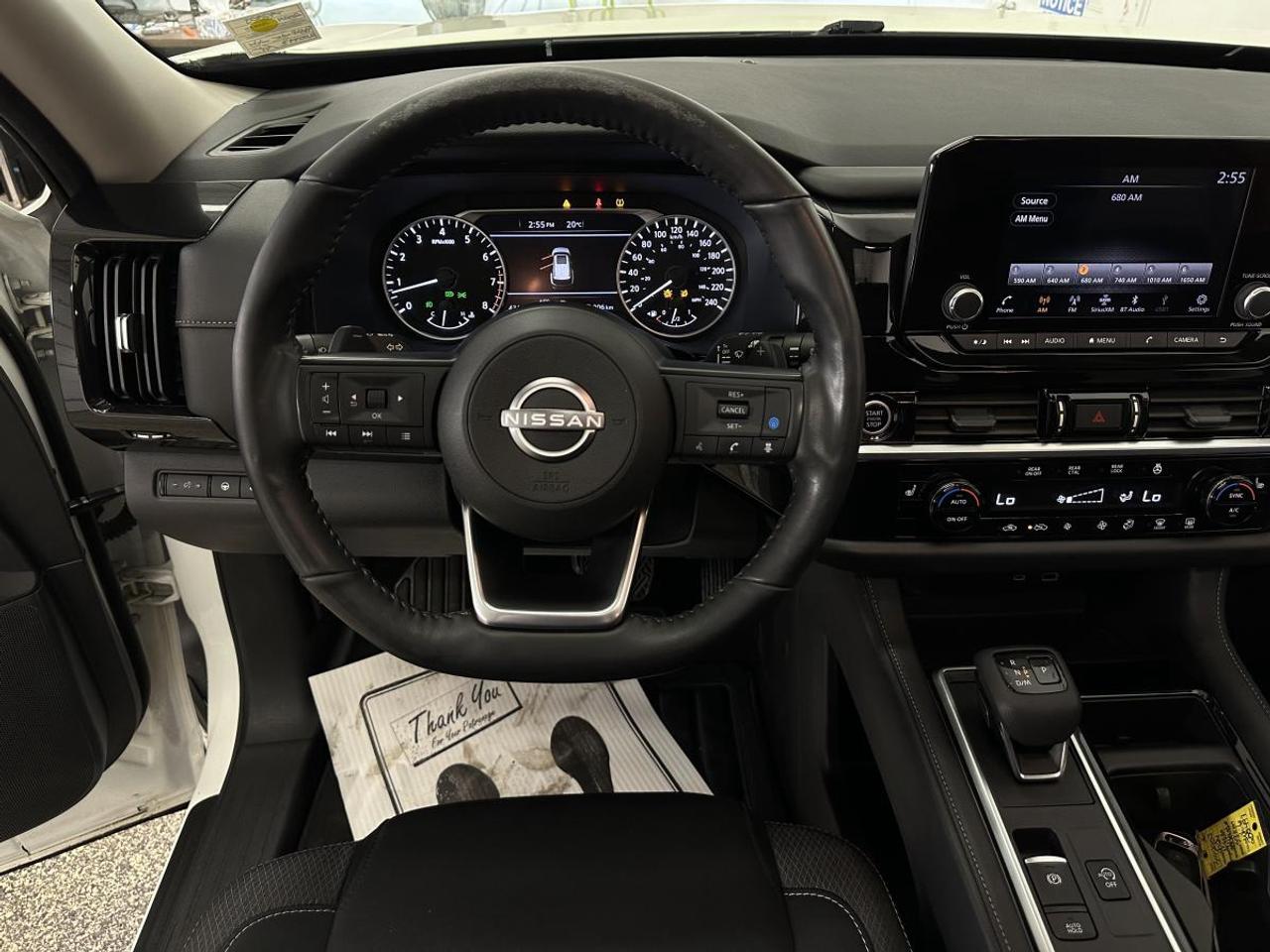 2024 Nissan Pathfinder SV 4WD Photo