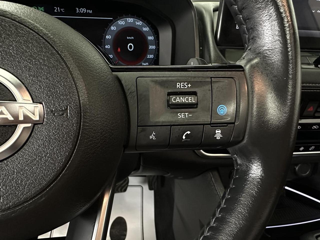 2024 Nissan Rogue AWD SL Photo