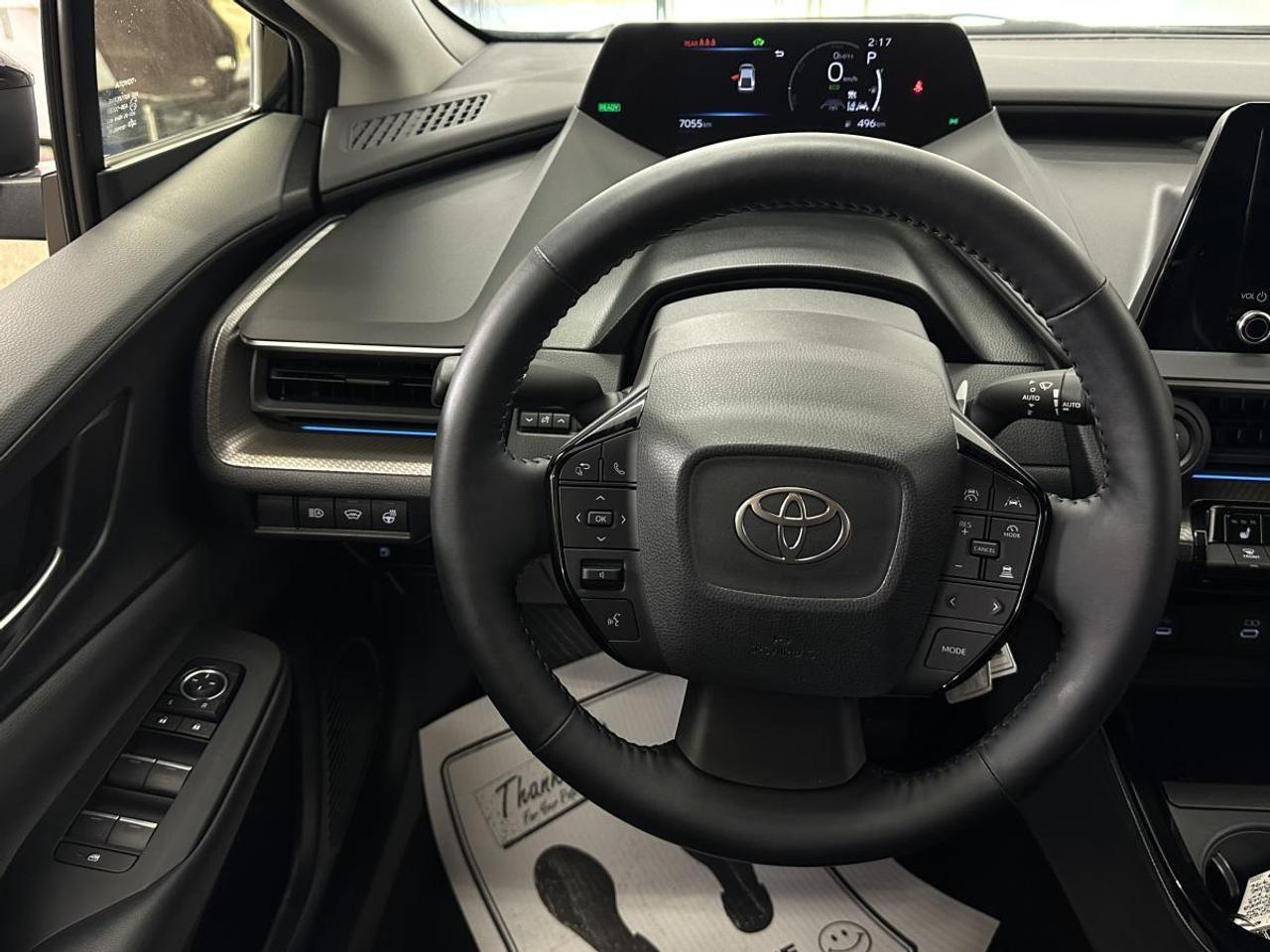 2024 Toyota Prius XLE AWD - HYBRID/GPS/CAR PLAY/DIRECT OFF TOYOTA LEASE! Photo