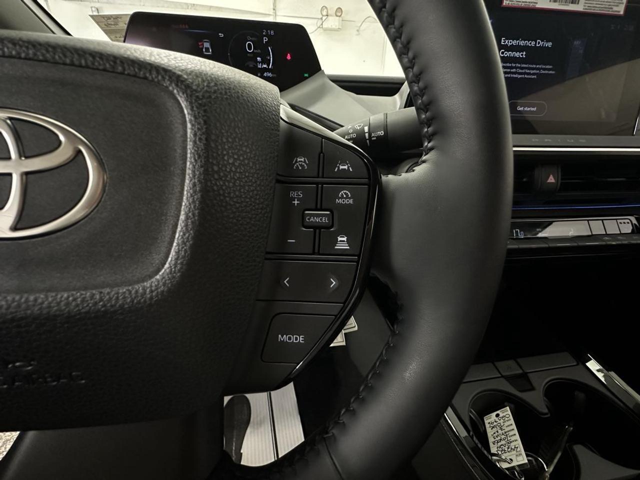 2024 Toyota Prius XLE AWD - HYBRID/GPS/CAR PLAY/DIRECT OFF TOYOTA LEASE! Photo