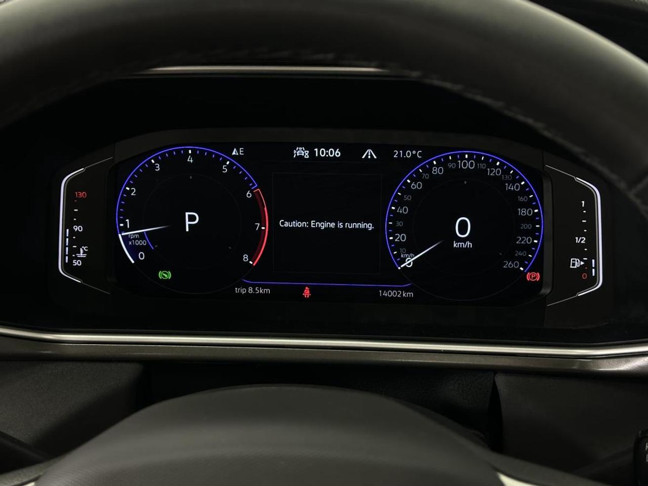 2025 Volkswagen Taos Comfortline Black Edition 4MOTION Photo