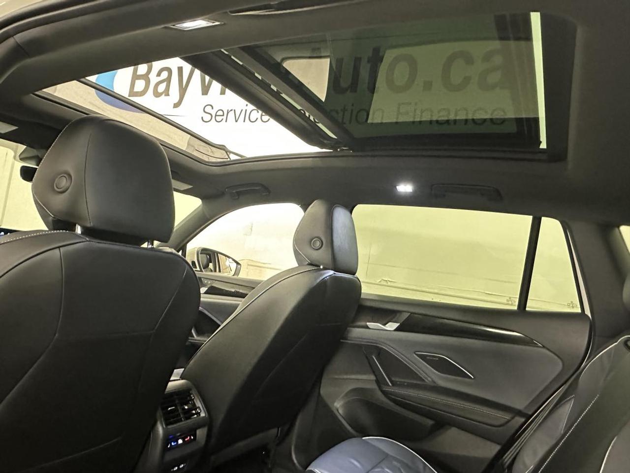 2025 Volkswagen Tiguan HIGHLINE R-LINE 4MOTION Photo
