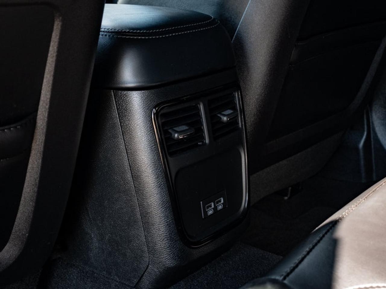 2023 Dodge Charger R/T  Photo