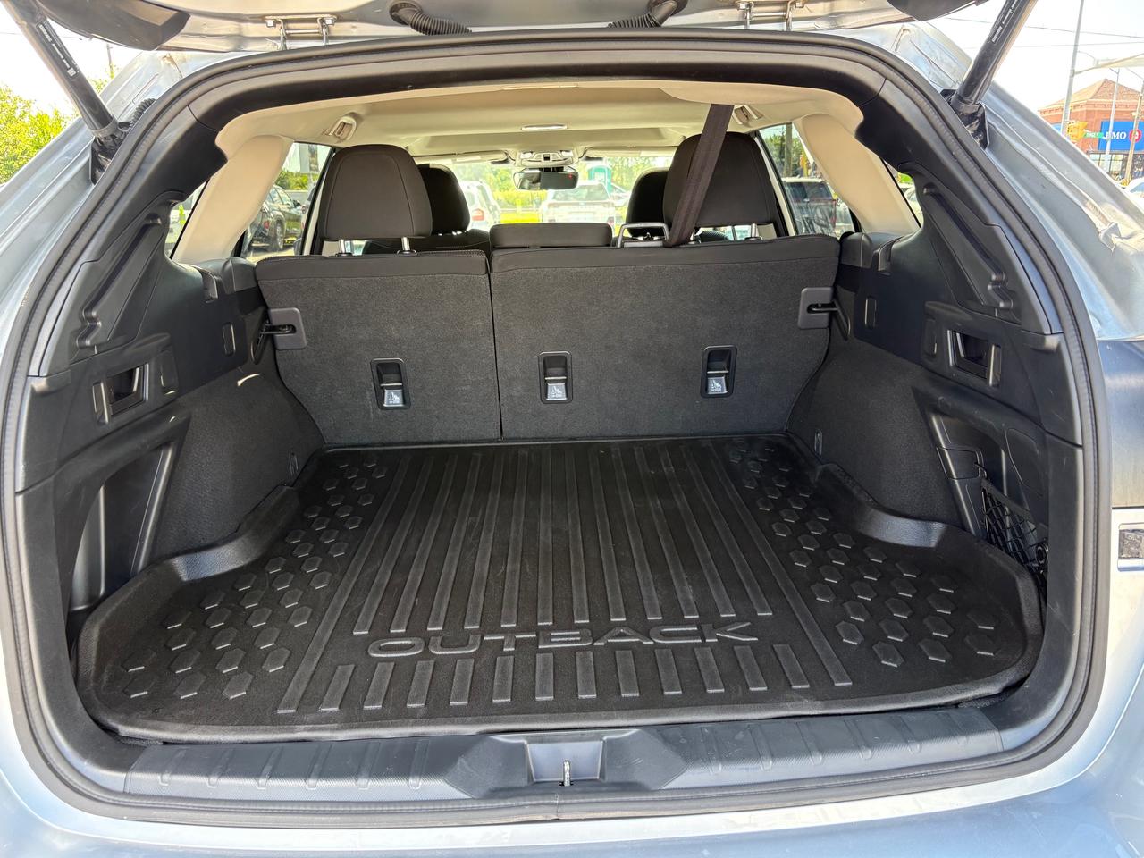 2024 Subaru Outback Touring Photo