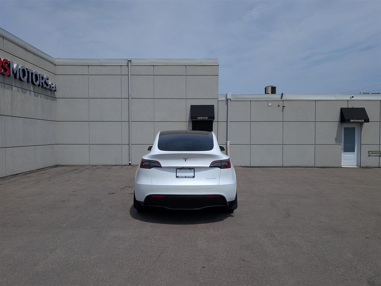 2021 Tesla Model Y LONG RANGE AWD - DUAL MOTOR Photo
