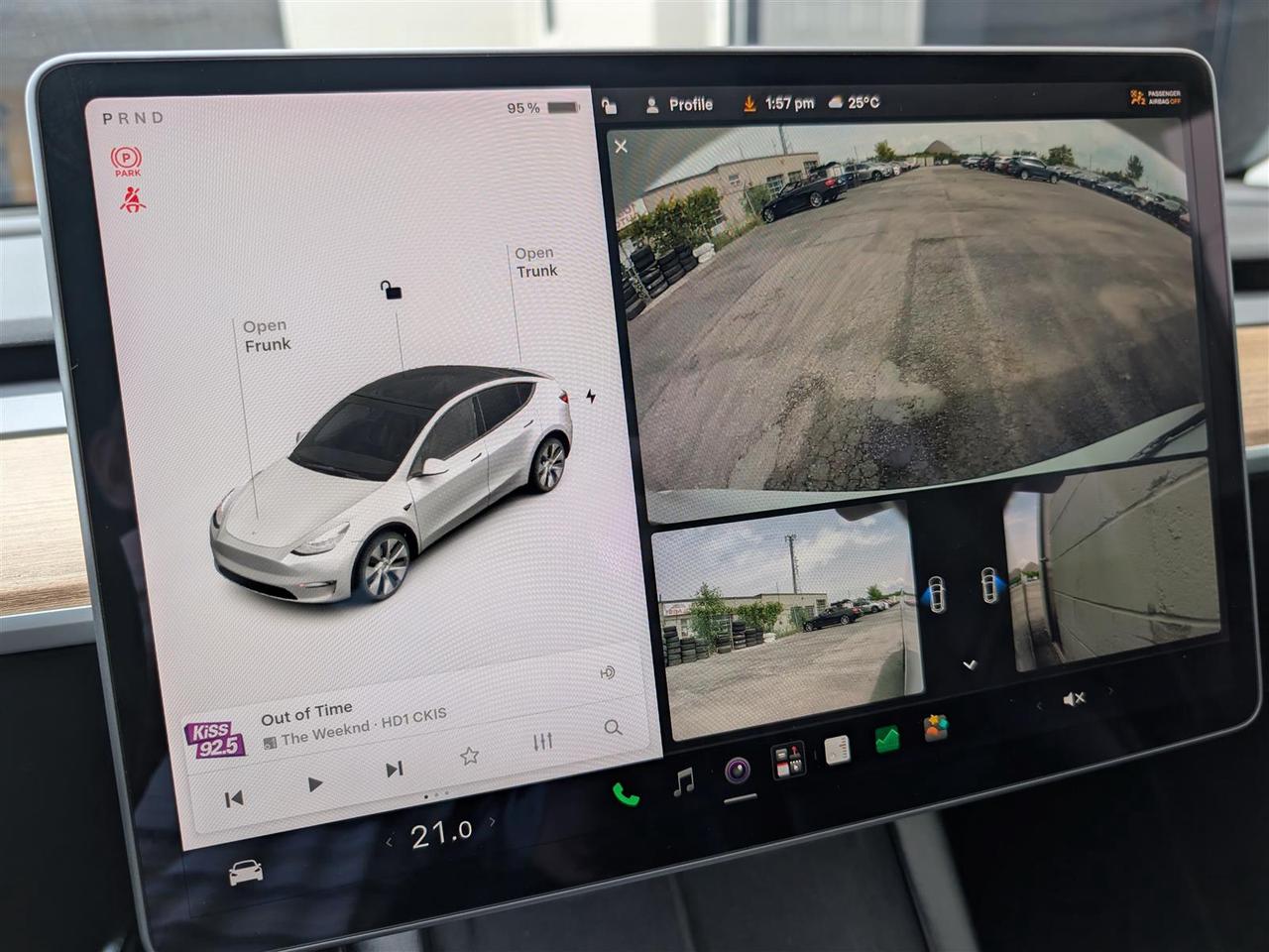 2021 Tesla Model Y LONG RANGE AWD - DUAL MOTOR Photo