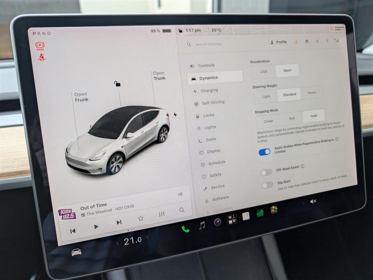 2021 Tesla Model Y LONG RANGE AWD - DUAL MOTOR Photo
