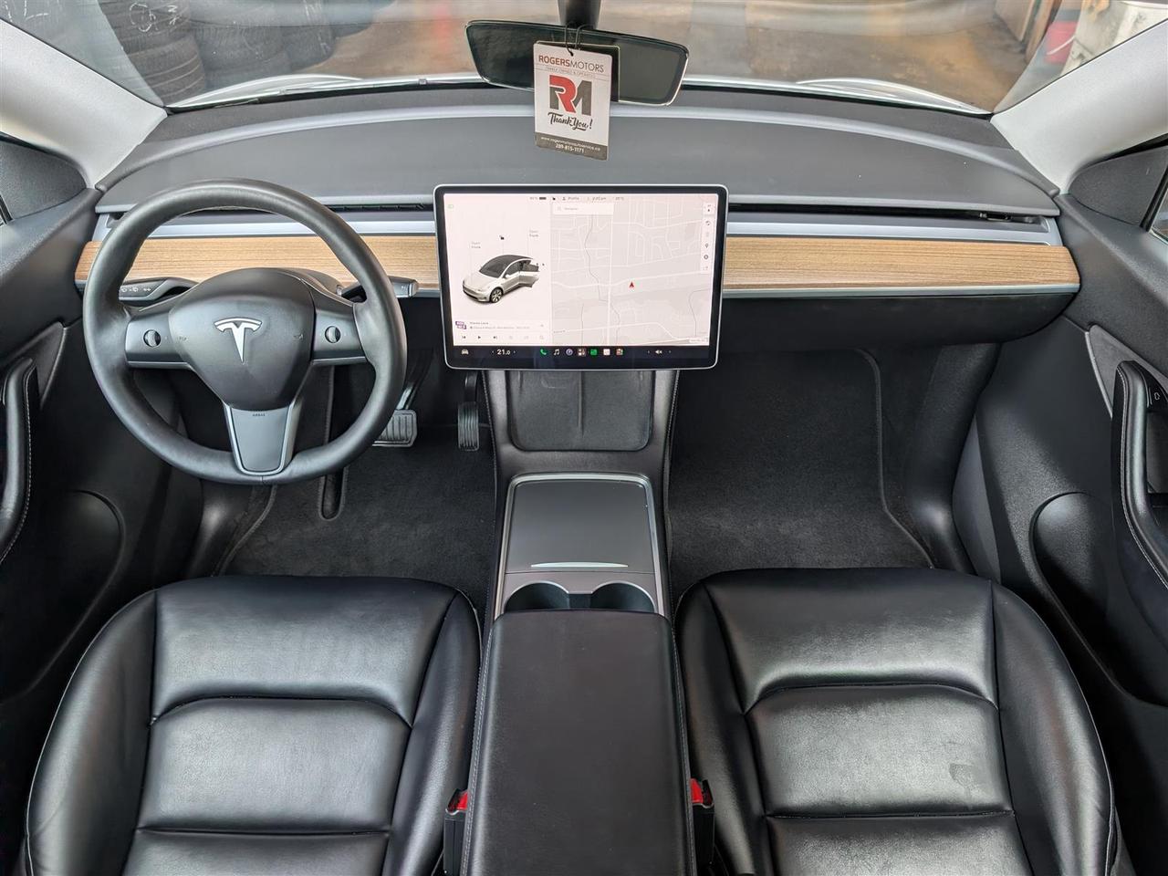 2021 Tesla Model Y LONG RANGE AWD - DUAL MOTOR Photo
