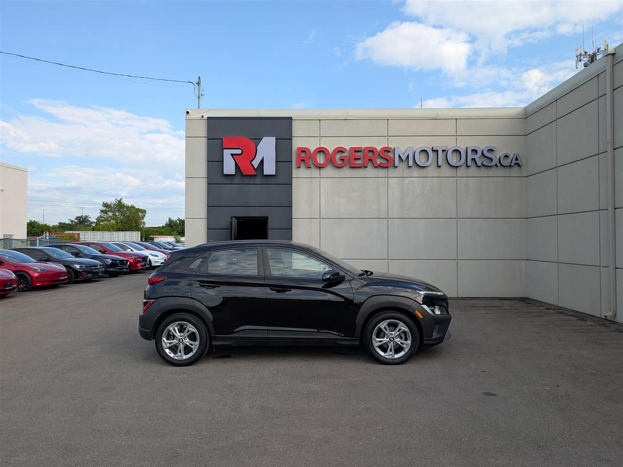 2023 Hyundai KONA PREFERRED - HTD SEATS - REVERSE CAM - BLINDSPOT Photo