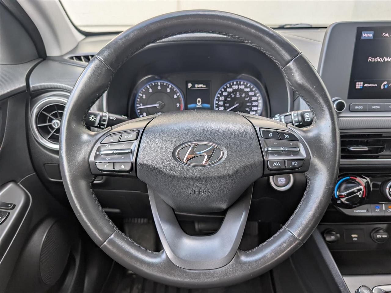 2023 Hyundai KONA PREFERRED - HTD SEATS - REVERSE CAM - BLINDSPOT Photo