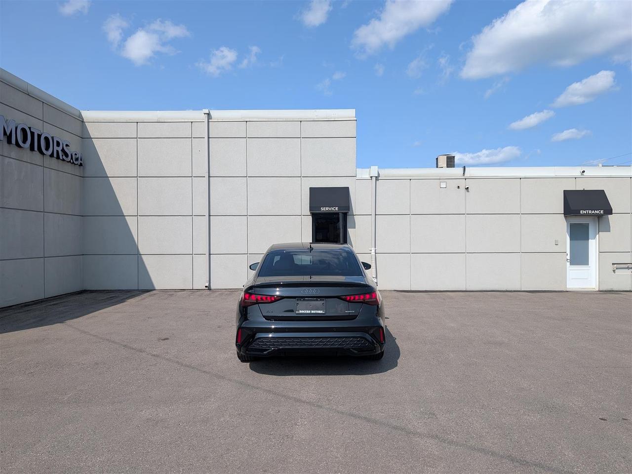 2025 Audi A3 TECHNIK QTRO S-LINE - SUNROOF - NAVI -TECH FEATS Photo