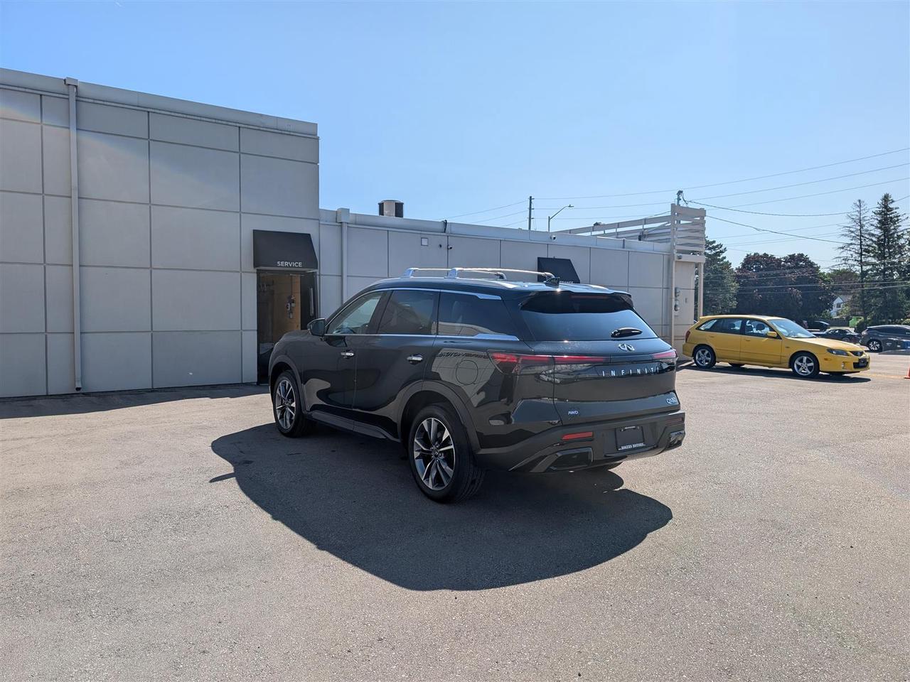 2024 Infiniti QX60 LUXE AWD - NAVI - PANO ROOF - TECH FEATS Photo