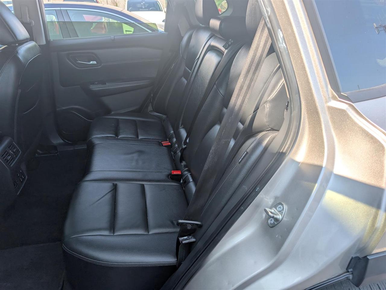 2024 Nissan Rogue SL AWD - PANO ROOF - NAVI - TECH FEATS Photo